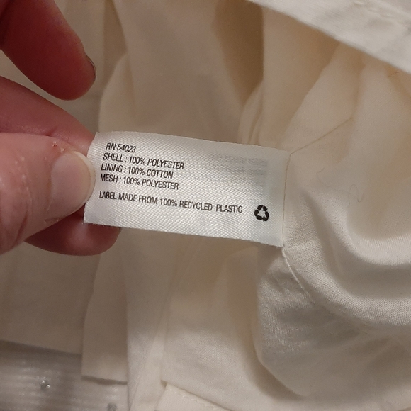 Baby Gap 6-12 months beautiful cream sleeveless dress w small silver polka dots - Picture 7 of 7